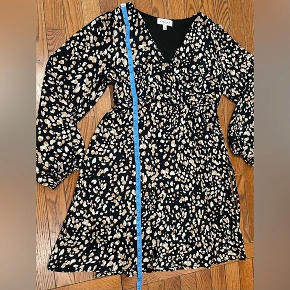 Gilli Black Dress with White and Tan Floral Pattern - Picture 4 of 10